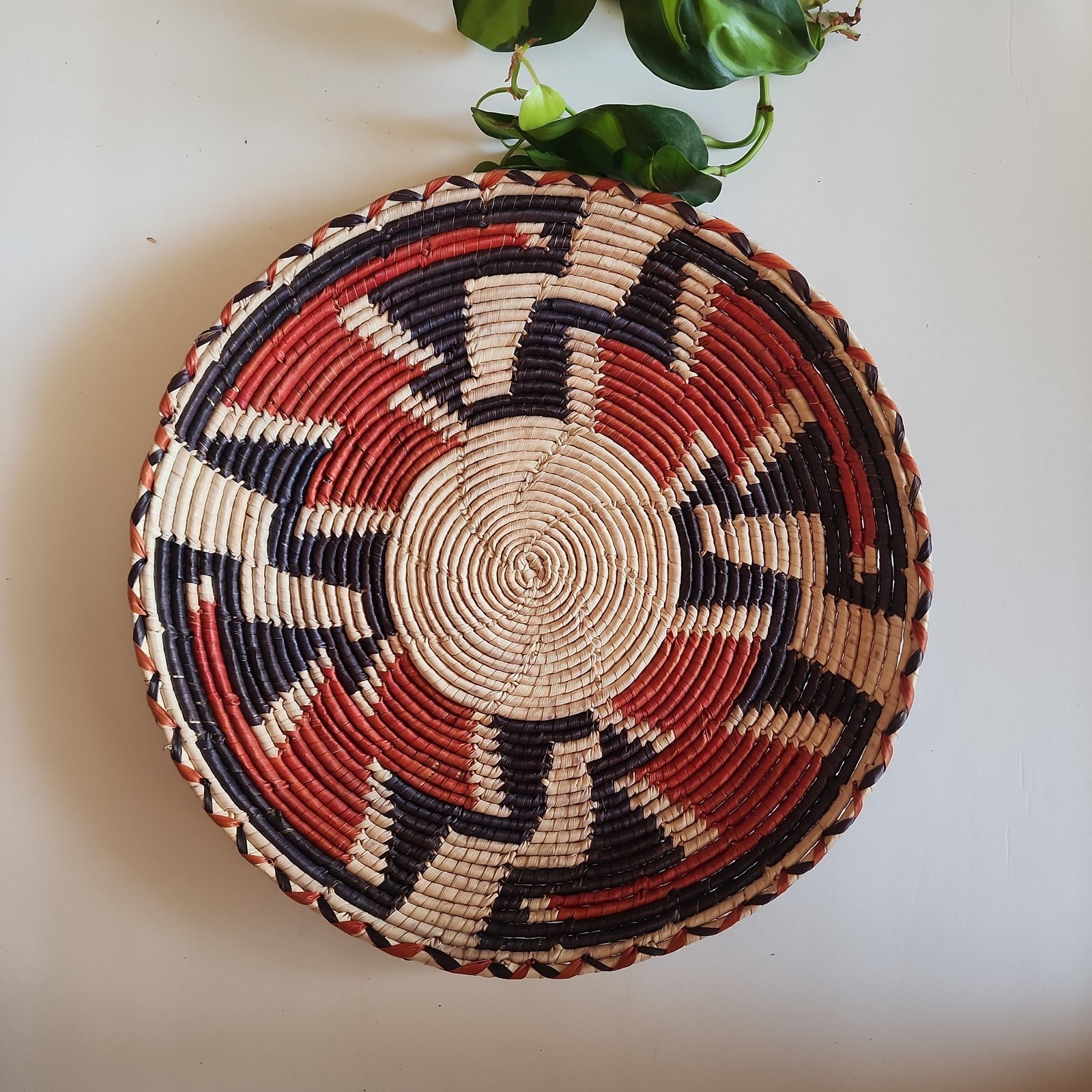 Navajo-inspired Hand Woven Finger Basket 11.5-12.5 Inch