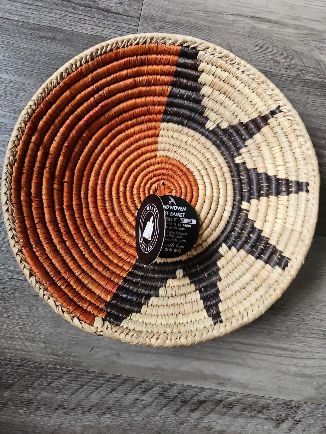 Sunset Zigzag 8" Handwoven Wall Basket, Orange Cream Split Pattern, Woven Wall Decor, Boho Home Decor, Fair Trade Gift - Image 3